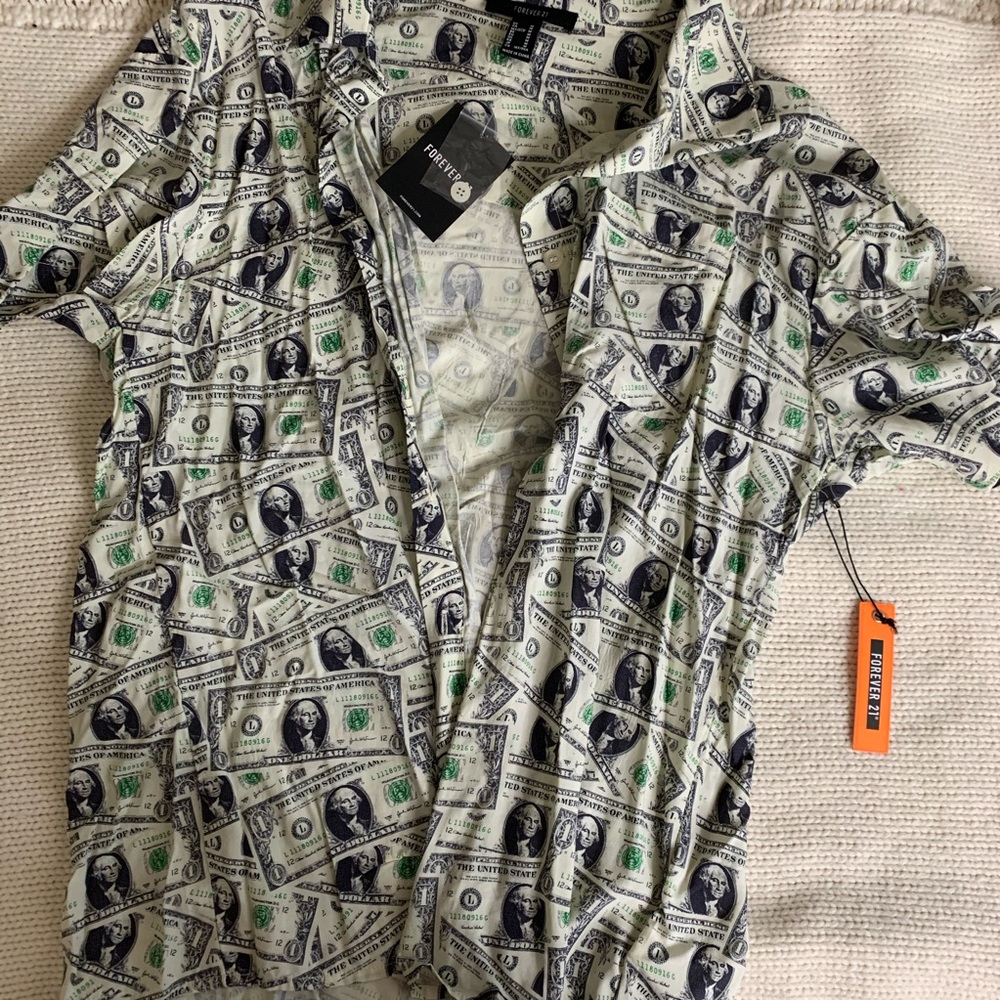 Size medium new with tags